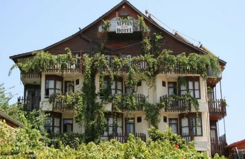 Neptün Hotel 1