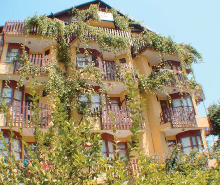 Neptün Hotel 1