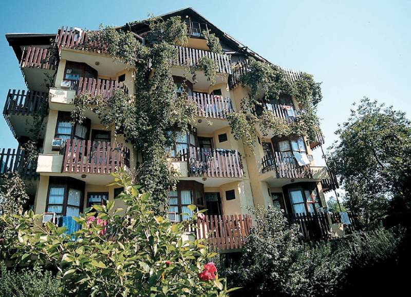 Neptün Hotel 3