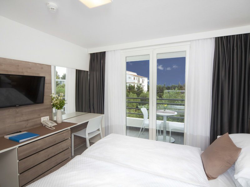 smartline Bluesun Neptun 40