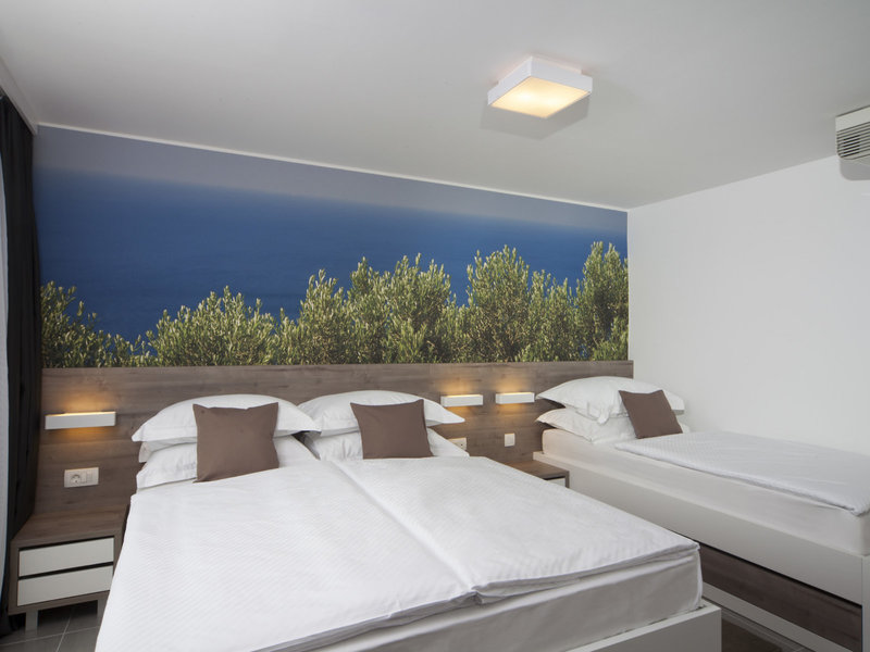 smartline Bluesun Neptun 42