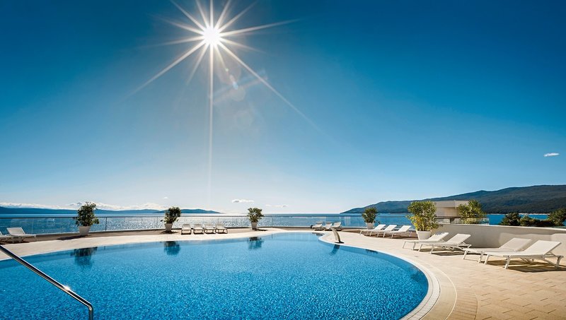 Valamar Bellevue Resort 3