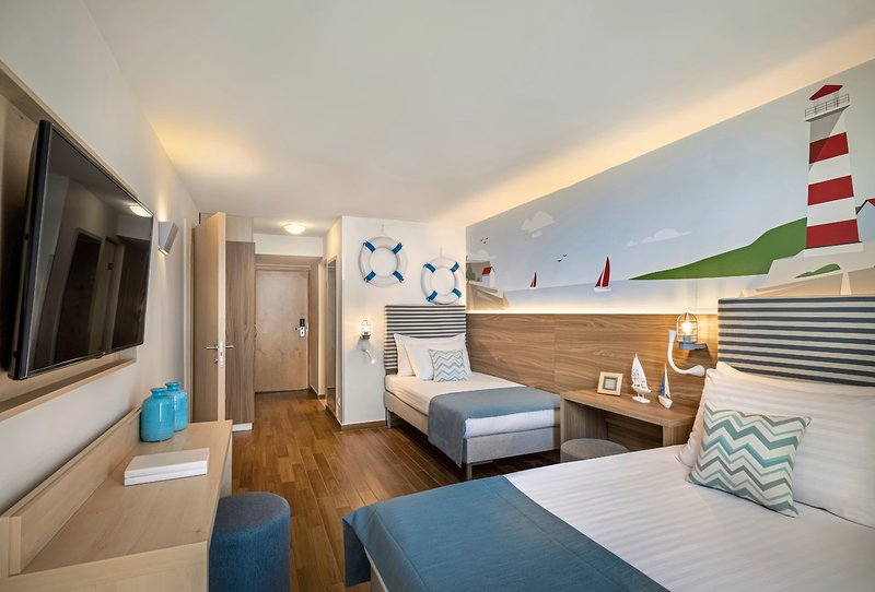 Valamar Bellevue Resort 13