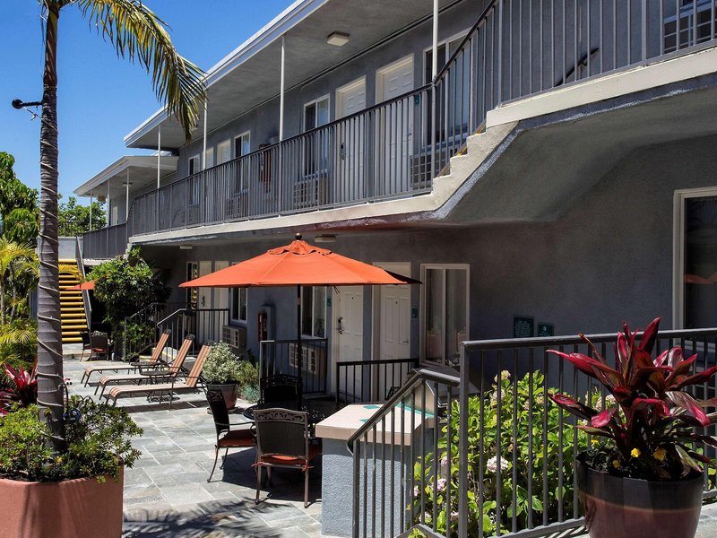 SureStay Hotel by Best Western Santa Monica 4