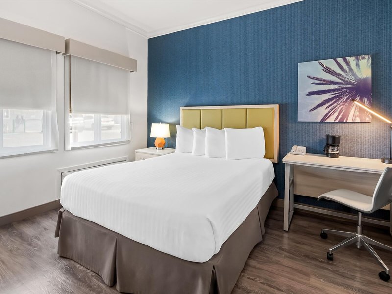 SureStay Hotel by Best Western Santa Monica 20