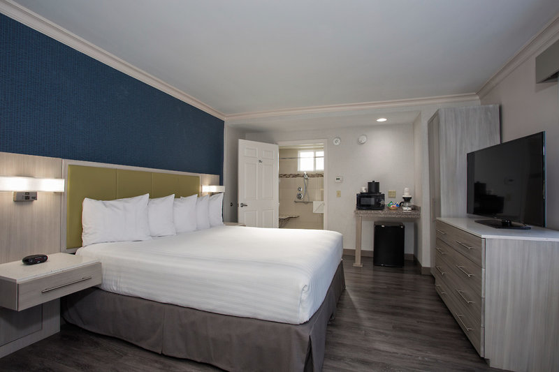 SureStay Hotel by Best Western Santa Monica 6
