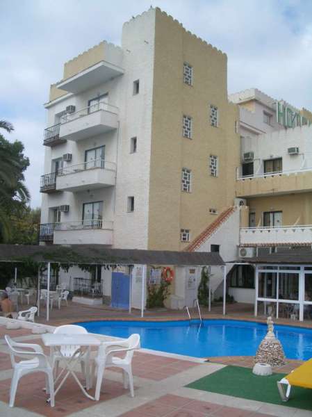 Hotel Nerja Club by Dorobe Hotels 1