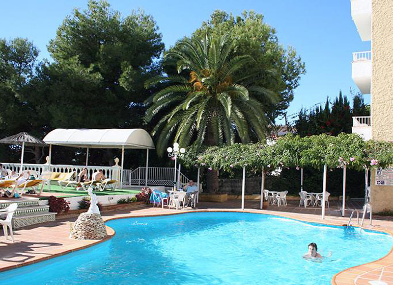 Hotel Nerja Club by Dorobe Hotels 4