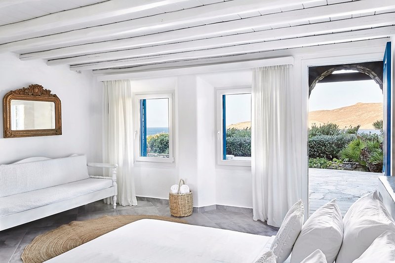 Mykonos Star 10