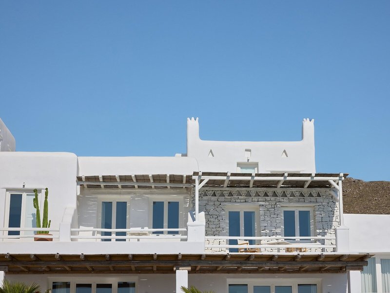 Mykonos Star 32