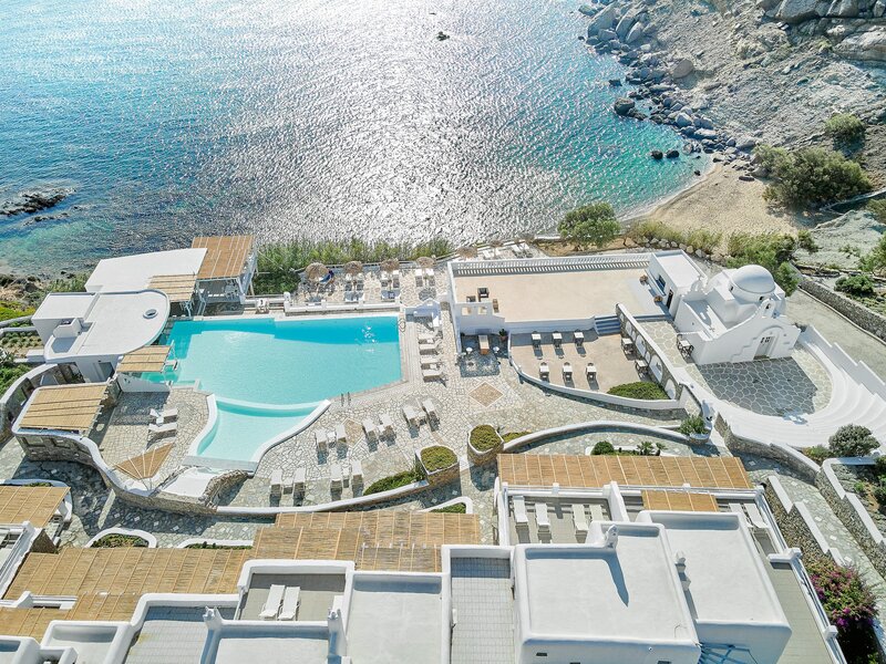 Mykonos Lolita, A Grecotel Resort to Live 17