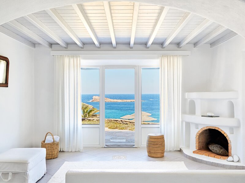 Mykonos Lolita, A Grecotel Resort to Live 28