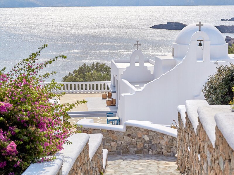 Mykonos Lolita, A Grecotel Resort to Live 32