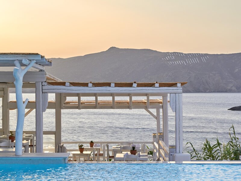 Mykonos Lolita, A Grecotel Resort to Live 33