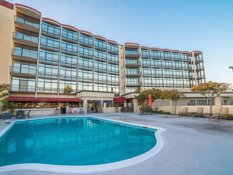Oakland Airport Executive Hotel 5