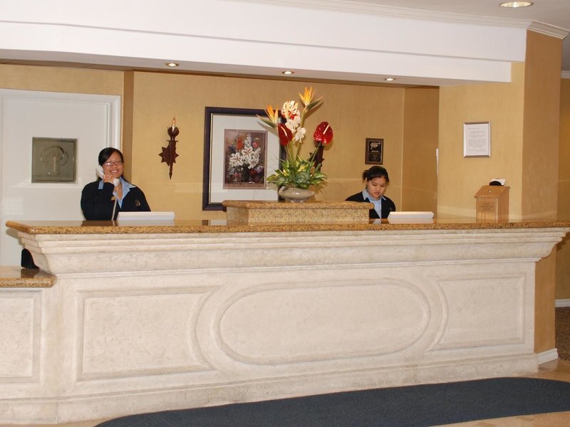 Oakland Airport Executive Hotel 16