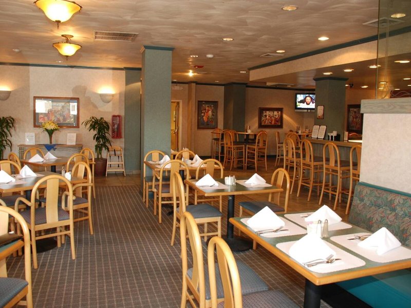 Oakland Airport Executive Hotel 17