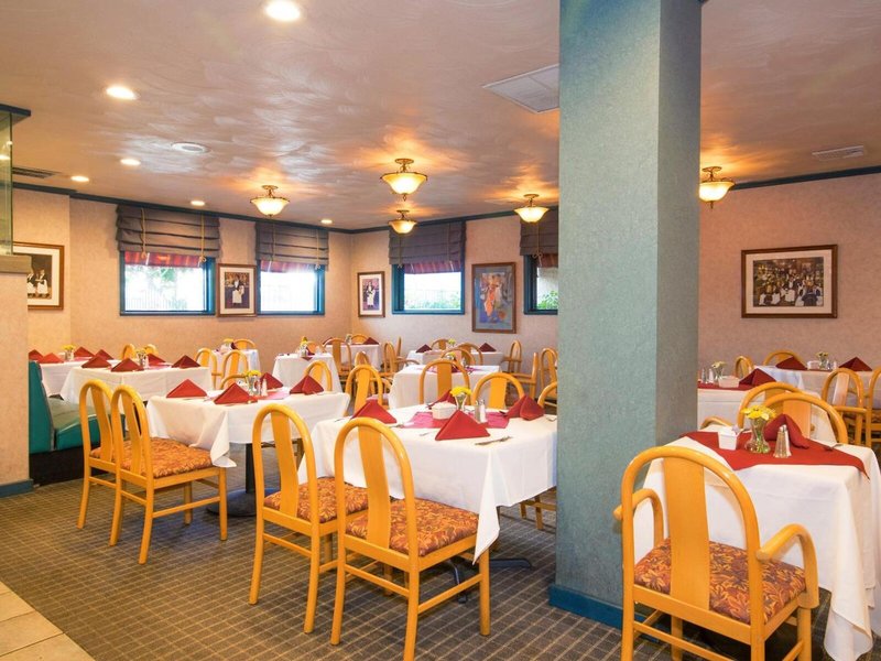 Oakland Airport Executive Hotel 20