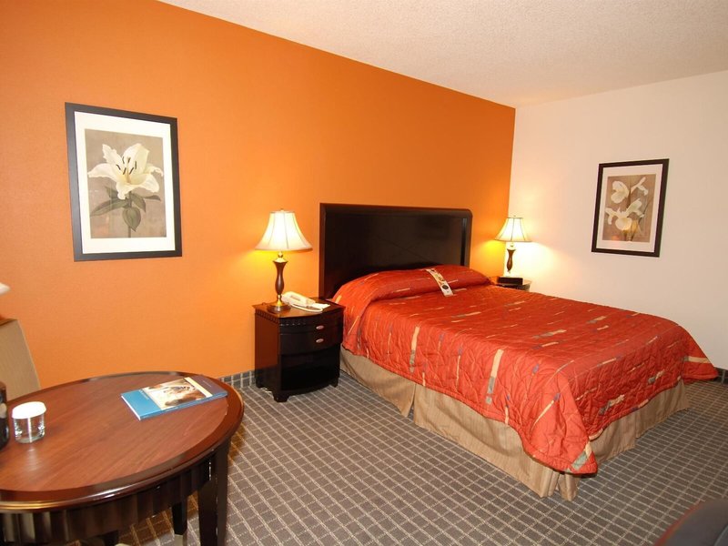 Oakland Airport Executive Hotel 36