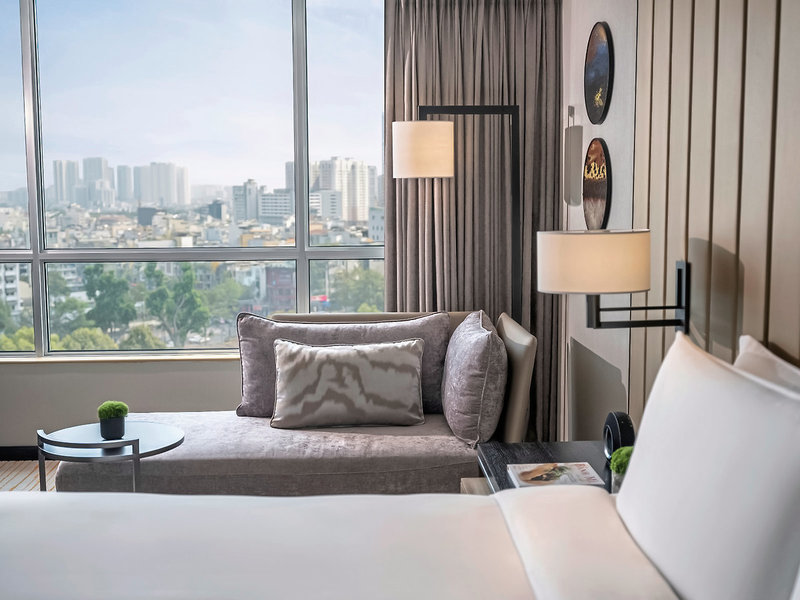New World Saigon 18