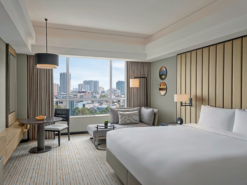 New World Saigon 19