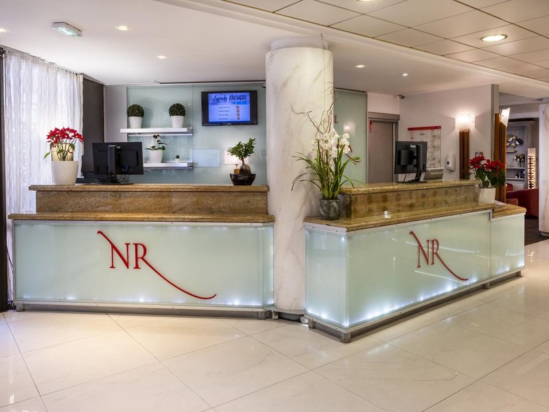 Nice Riviera 24