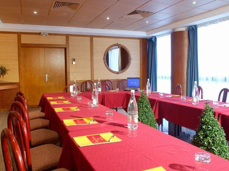 Nice Riviera 27