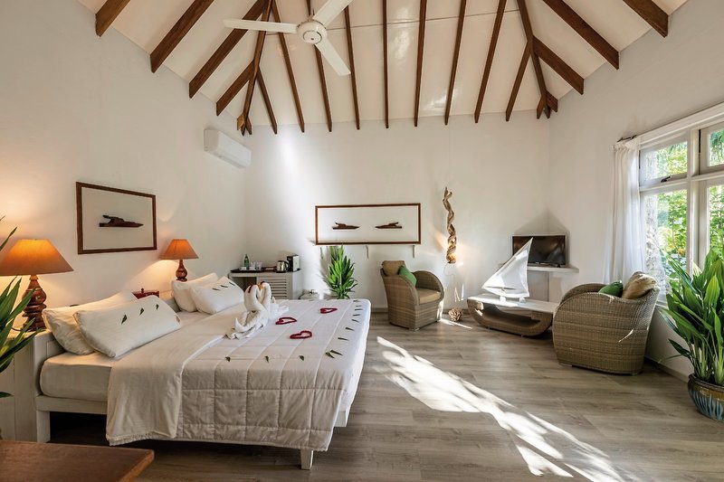 Nika Island Resort 6