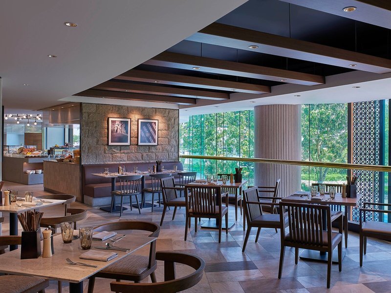 New World Millennium Hong Kong 18