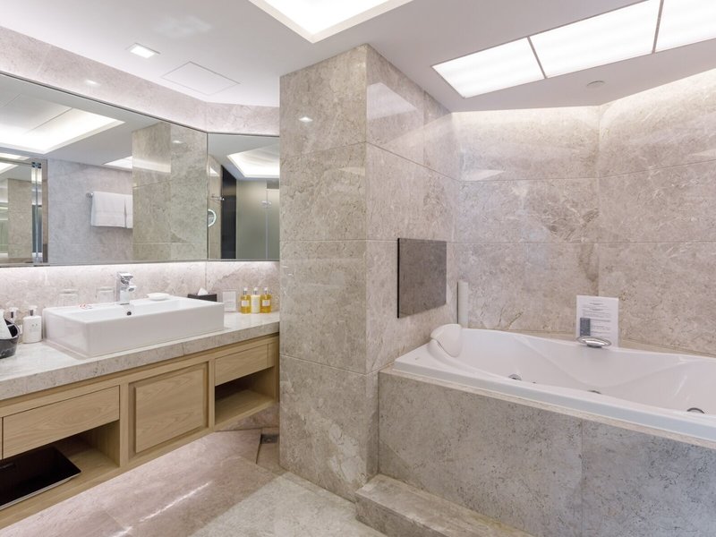 New World Millennium Hong Kong 32