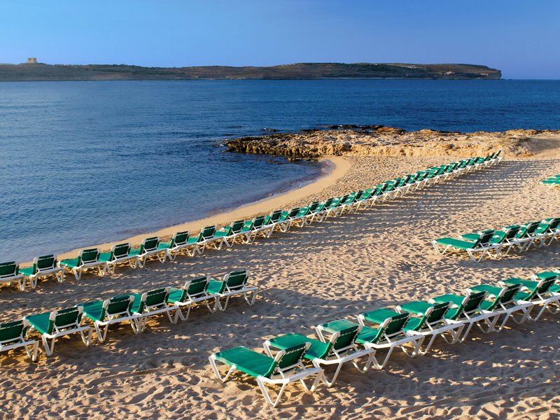 Paradise Bay Resort 8