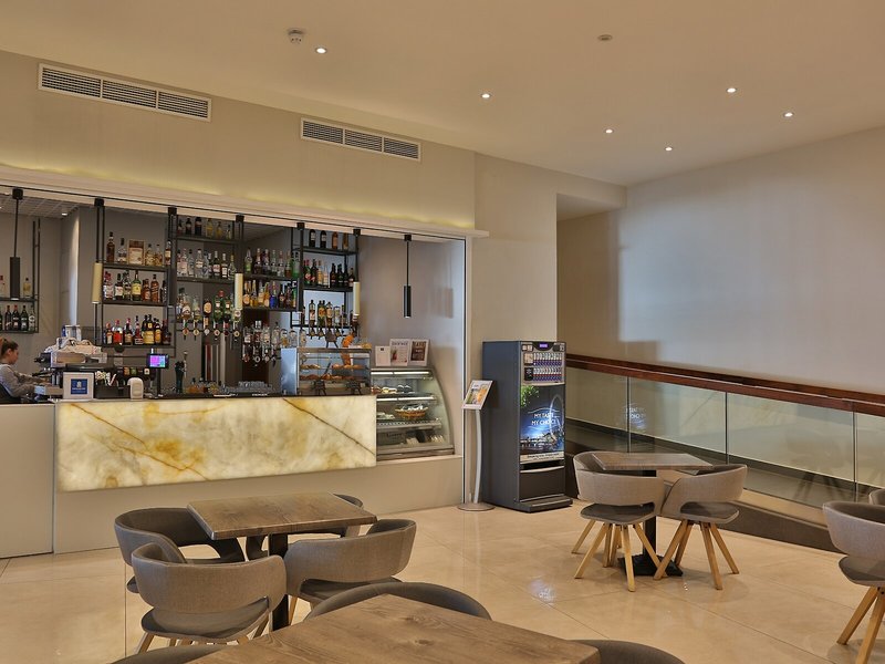 Paradise Bay Resort 22