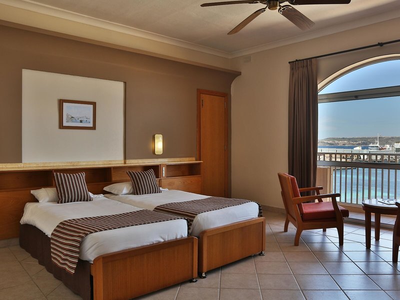 Paradise Bay Resort 49