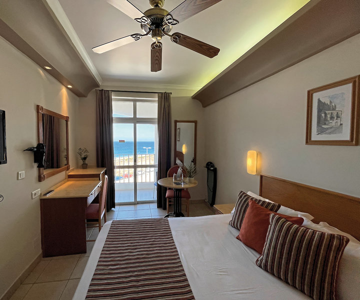 Paradise Bay Resort 19