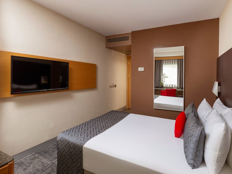 Nippon Hotel 34