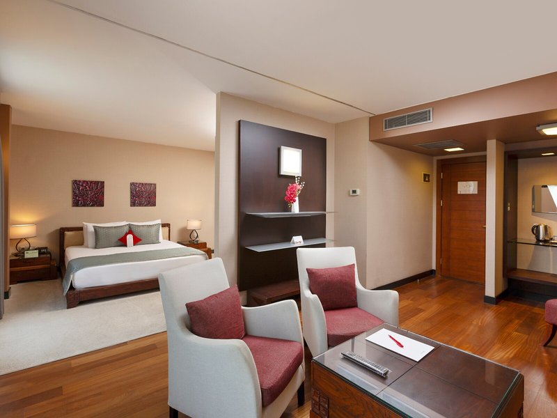 Nippon Hotel 37