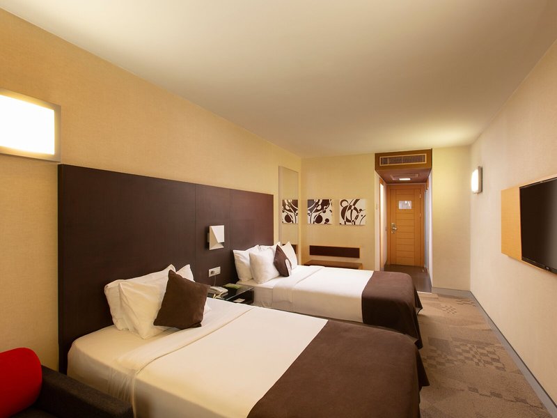 Nippon Hotel 50
