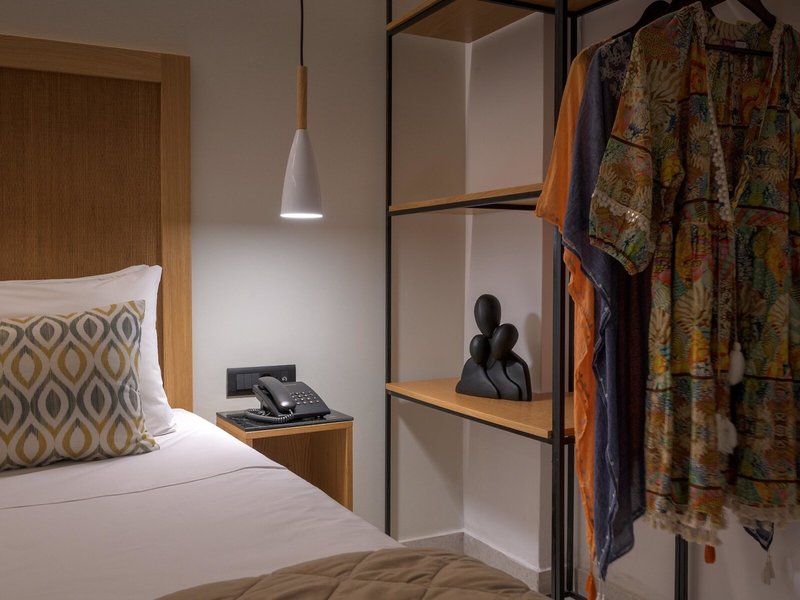 Nirvana Beach Hotel 42