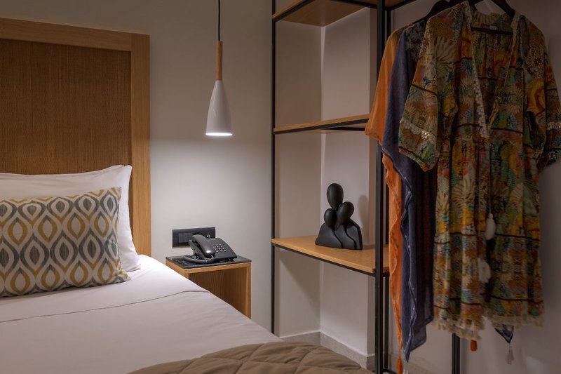 Nirvana Beach Hotel 17