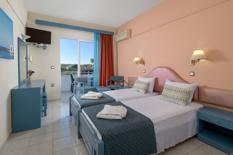 Nirvana Beach Hotel 21