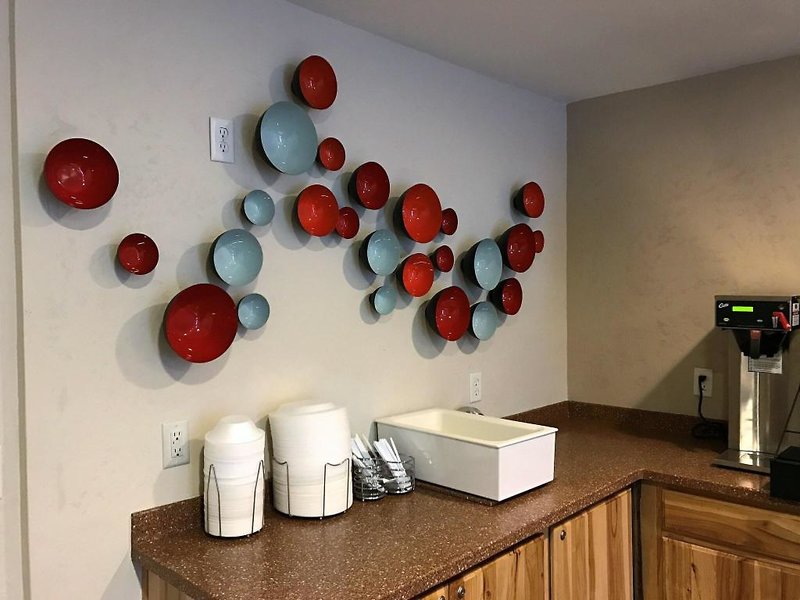 Ramada Draper 2