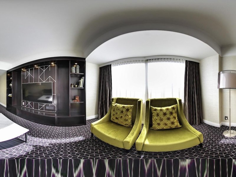 Grand Mercure Auckland  11
