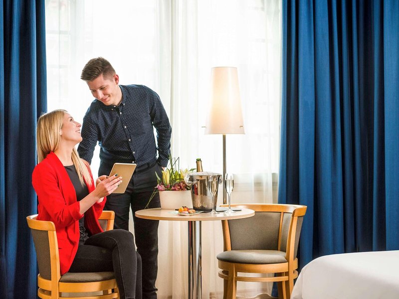 Novotel Budapest Centrum 41 - People