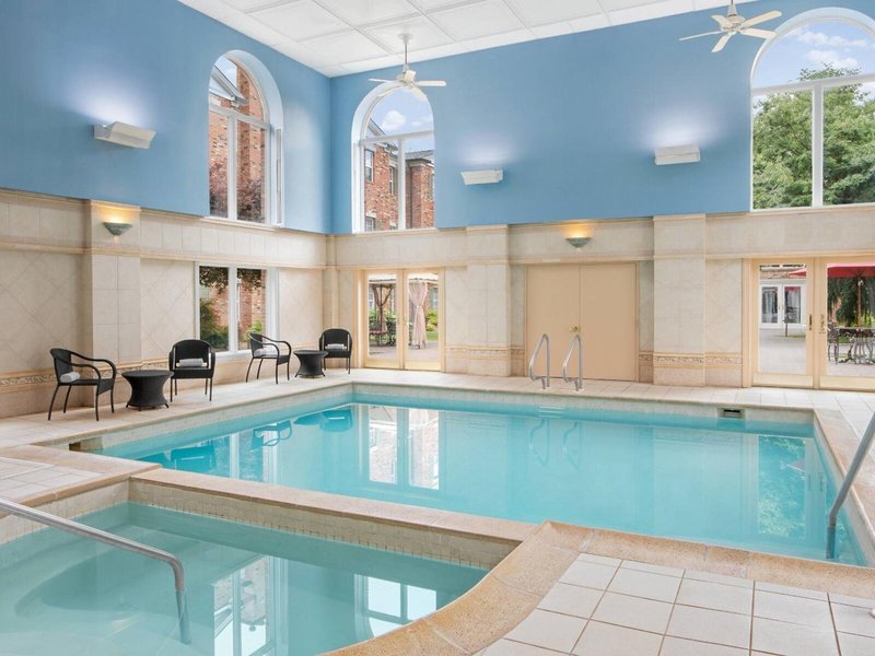 Residence Inn West Orange 7