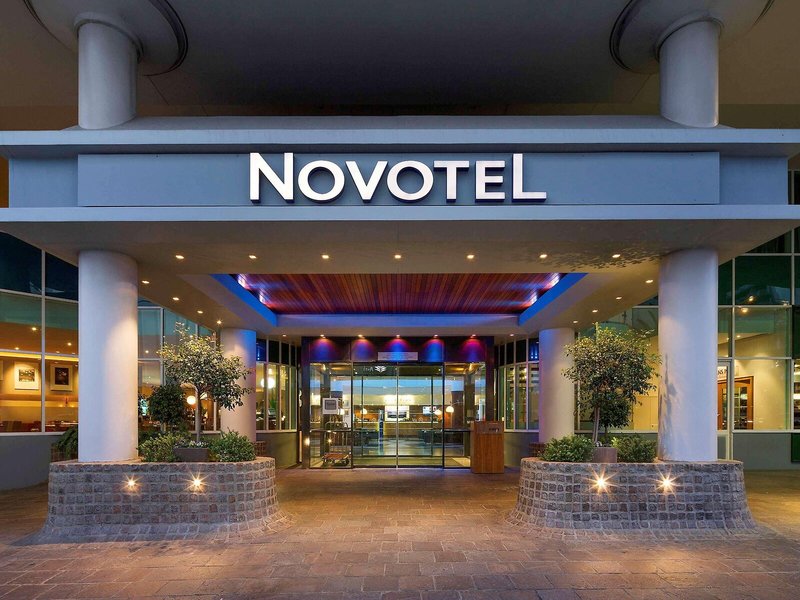 Novotel Perth Langley 2