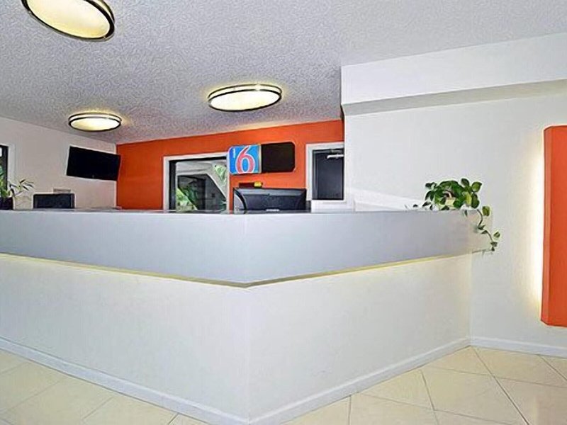 Motel 6 Albany Airport 13