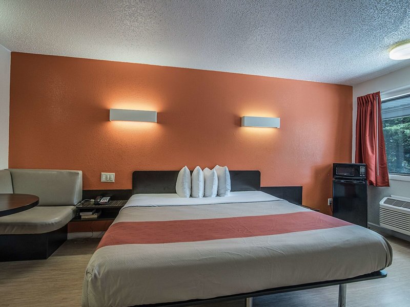 Motel 6 Albany Airport 19