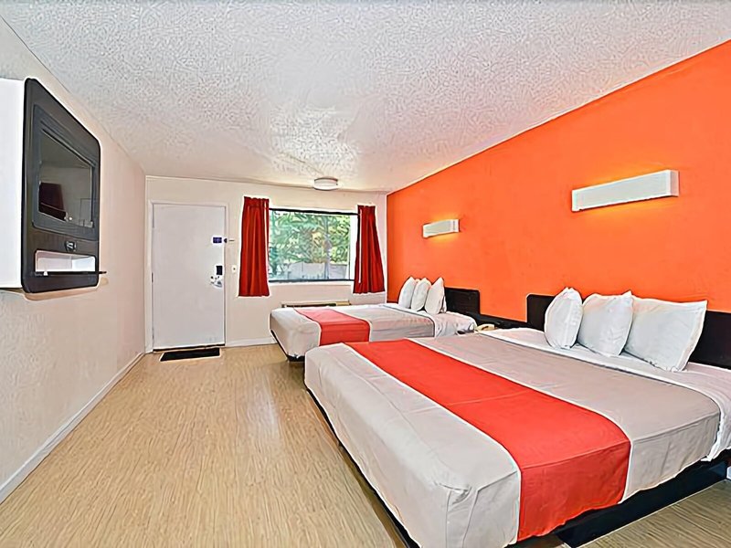 Motel 6 Albany Airport 27