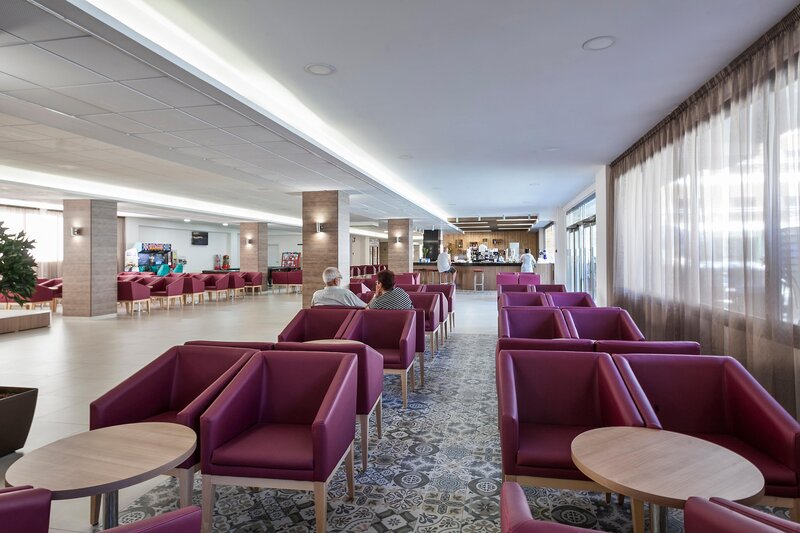 Hotel Oasis Park Salou 18