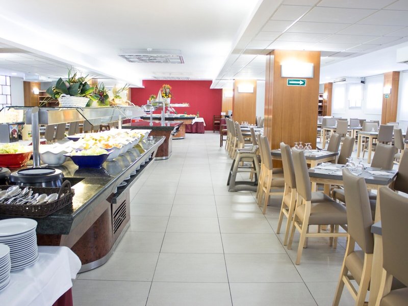 Hotel Oasis Park Salou 19